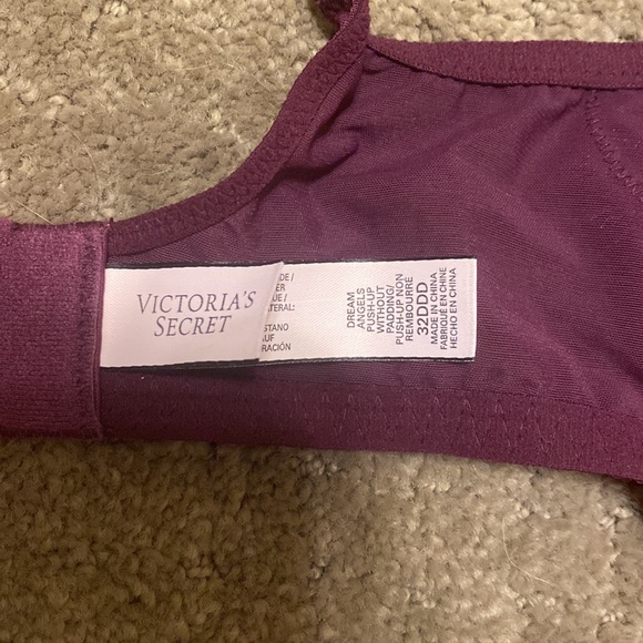 Victoria Secret Bra - Picture 4 of 4